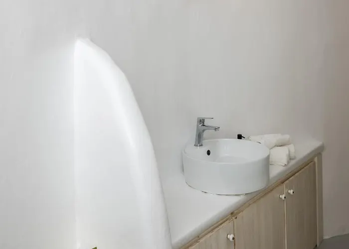 Villa Tommaso Iconic Pool And Sea View By Schatz Collection Mykonos Town