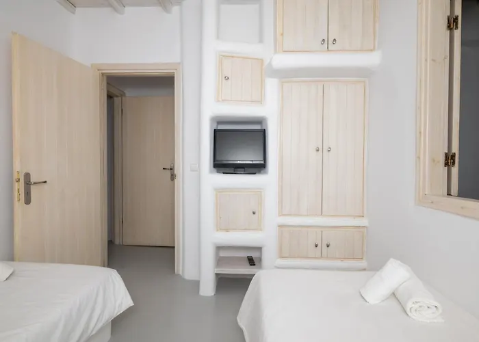 Tommaso Iconic Pool And Sea View By Schatz Collection Mykonos Town